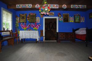 wnętrze chałupy ze Złakowa Borowego, poł. XIX